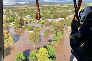 Australia battles heavy floods, intense rescue efforts on