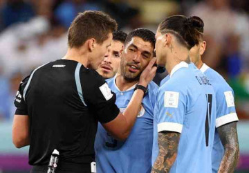 Luis Suarez in tears as Uruguay crash out despite 2-0 win