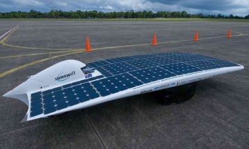 A thousand miles - Solar power car breaks record