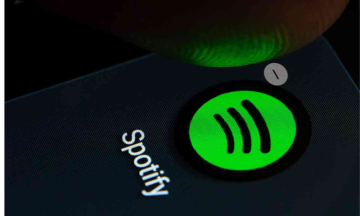 People are outraged at Spotify as it shows premium users ads as well