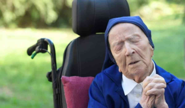 World's oldest person, a French nun is dead - She was 118