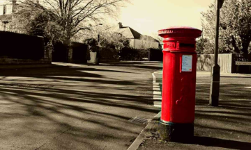 "Post Box To Heaven" Receives 2,000 Letters