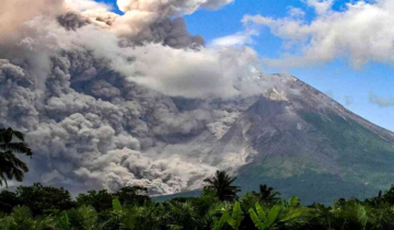 Indonesia's Merapi volcano erupts, 8 villages affected