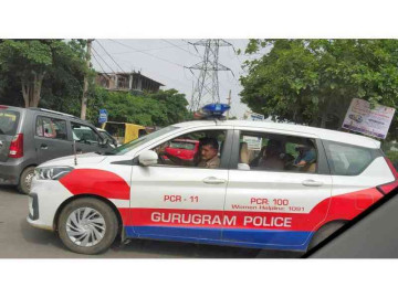 Duo pull off a 'Special 26' on Gurugram woman posing as Mumbai Police