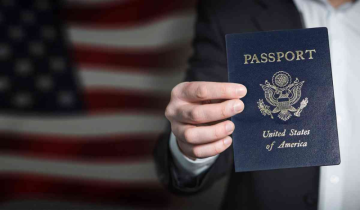 People on a US tourist or business visa can apply for jobs