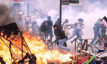 Nationwide protests in France - 457 arrested