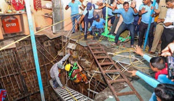 Indore temple stepwell collapse : Death tolls rises to 35 , 14 others rescued