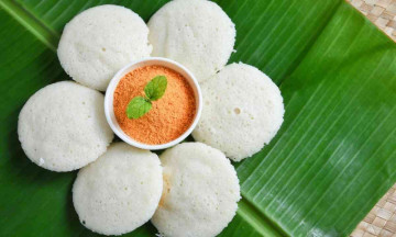 Swiggy user spends 6 lacs on idlis in the last year