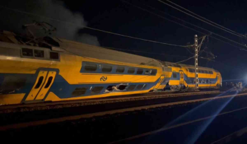 Netherlands: Passenger train derails, hits a crane, leaving several people seriously injured