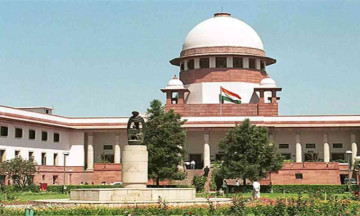 Supreme Court lifts ban on Media One telecast, reprimands state's plea of national security