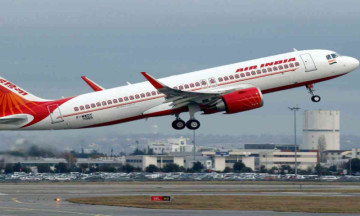 उन्मादी सोमवार: तकनीकी खराबी के कारण एयर इंडिया की कई उड़ानें रद्द