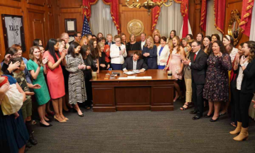 Ron DeSantis signs bill approving Florida's 6-week abortion ban into law