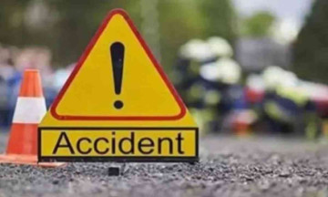 Road mishap in Chhattisgarh leaves 11 dead, including 5 women & 2 children