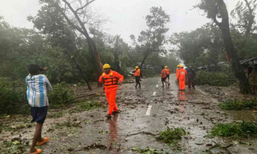 Landfall in Myanmar : Cyclone Mocha leaves 3 dead