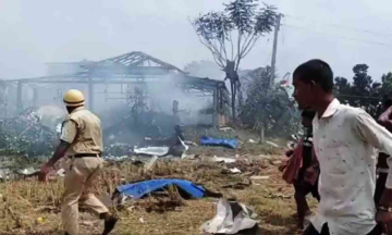 Nine killed in Bengal illegal cracker factory blast