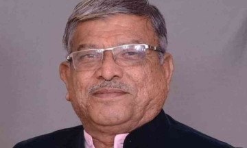 Former Minister from Gujarat killed in road mishap near Amreli