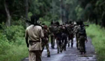 BSF-Naxal shootout leaves one woman naxalite and one BSF jawan dead