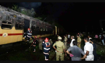 Train Coach Burns at Kannur railway station, investigation underway