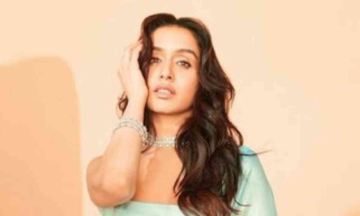 Shraddha Kapoor's badam offering to the umpire