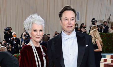 Zuckerberg vs Musk cagefight won't happen because Elon's mom says NO