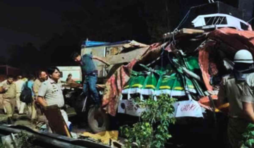 Delhi: Kanwar Yatra Pilgrims' vehicle crashed with truck, 4 died