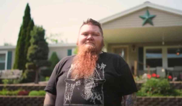 American woman now holds the record for the longest female beard