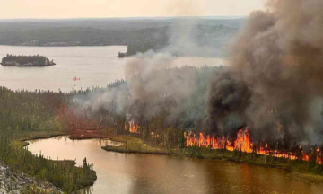 Meta's ban on Canadian domestic news is creating real issues for timely information sharing on wildfires