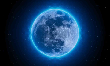 How is 2023's super blue moon different from supermoons and blue moons?