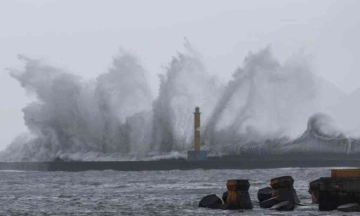 Typhoon Haikui - Thousands evacuated to minimize human loss