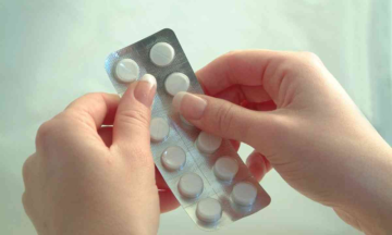 UK plans to restrict Paracetamol purchases to reduce suicides, says report