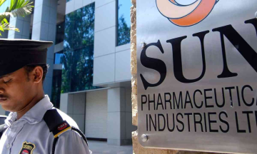 LIC sells over 2% stake in Sun Pharma for ₹4,699 crore