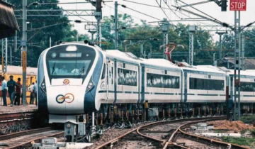 Indian Railways will launch the Vande Bharat Sleeper and Metro in 2024