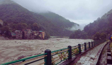 Sudden cloudburst leads to flash floods, 23 defence personnel missing in Sikkim