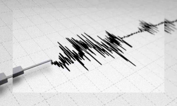 6.1 magnitude earthquake strikes Nepal; no casualties reported yet