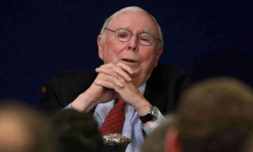 Charles Munger, Warren Buffet's trusted partner passes away at 99