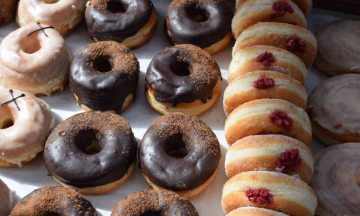 The 10,000 Krispy Kreme doughnuts Heist - An Australian woman's Strange Crime