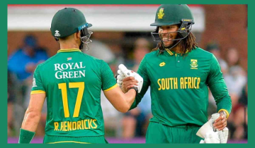 Tony de Zorzi's century helps South Africa secure a series-leveling win against India