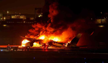 Tokyo's Haneda Airport Collision: Passenger Airplane catches Fire, 5 crew members of Coast Guard Aircraft dead