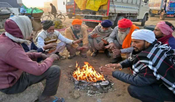 Dense fog continues in Delhi as North India battles a cold wave