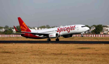 SpiceJet secures Rs 900 crore funding to enhance fleet and reduce costs