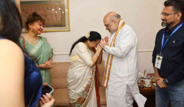 Asha Bhosle Meets Amit Shah As He Launches Her New Book 'Best of Asha'