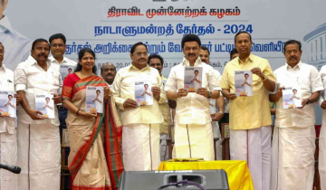 Stalin Proposes Free SIM, Data, Statehood for Puducherry, Citizenship for Lankan Refugees