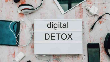 Tired of Tech? This Week-Long Digital Detox Will Reboot Your Mind and Body