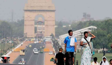 Delhi Heatwave Continues, Temperature Expected to Reach 45 Degrees