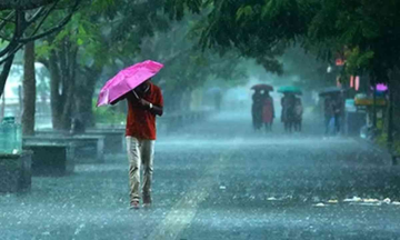 Telangana Flood: IMD Issues heavy rain Alert , Schools To Remain Closed In Hyderabad