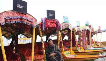 Kashmir’s Dal Lake Goes High-Tech with 'Uber Shikara'