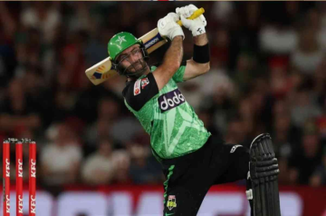 Glenn Maxwell smashes longest six in BBL history at 126-metres