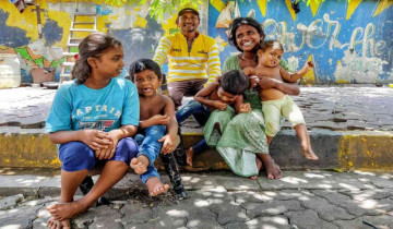 Delhi’s Homeless Crisis: A City That Sleeps Under the Flyovers Homelessness in the Capital: The Stark Reality