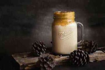 What makes Dalgona coffee foam? A step-by-step recipe of the pandemic classic