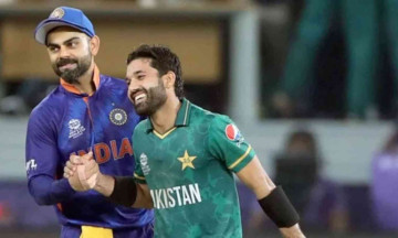 'Pakistan cricket fans are angry with India' (पाकिस्तान क्रिकेट प्रशंसक भारत से नाराज हैं?)